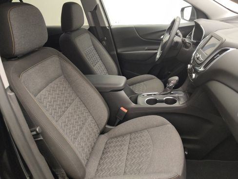 Used 2023 Chevrolet Equinox LT w/ Driver Convenience Package FWD image 21
