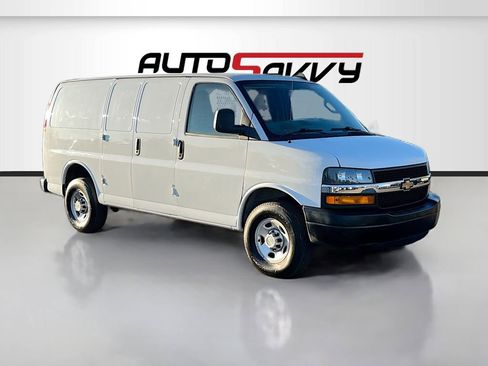Used 2024 Chevrolet Express 2500 w/ Driver Convenience Package image 1