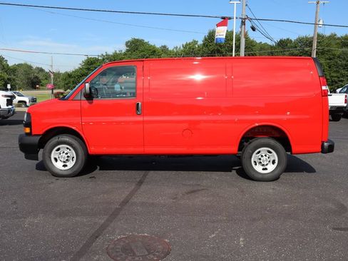 New 2026 Chevrolet Express 2500 w/ Driver Convenience Package RWD image 26