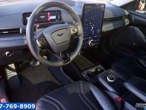 Used 2022 Ford Mustang Mach-E Premium image 11