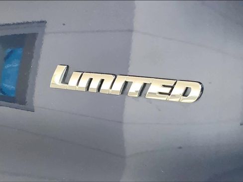 Used 2024 Toyota 4Runner Limited RWD image 10
