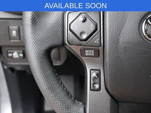 Used 2021 Toyota Tacoma TRD Off-Road w/ TRD Premium Off Road Package image 17