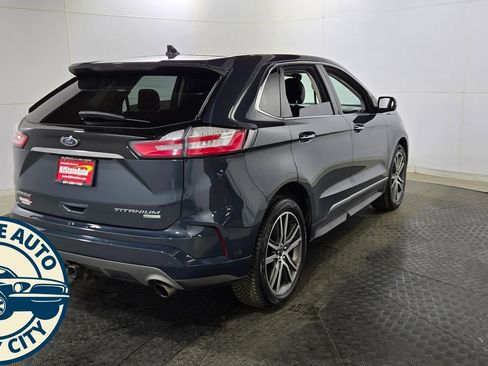 Used 2019 Ford Edge Titanium w/ Equipment Group 301A image 7