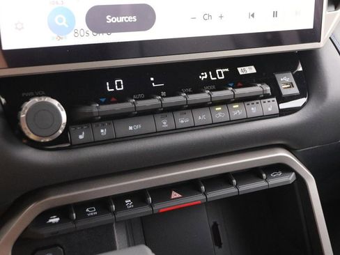 New 2026 Toyota Tundra Platinum AWD/4WD image 19