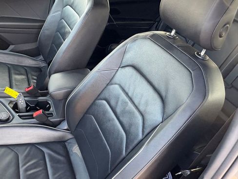 Used 2020 Volkswagen Tiguan SEL Premium R-Line w/ 3rd Row Seat Package AWD/4WD image 34