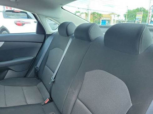 Used 2024 Kia Forte LXS FWD image 11
