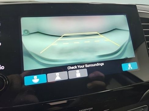 Used 2022 Honda Pilot EX-L image 3