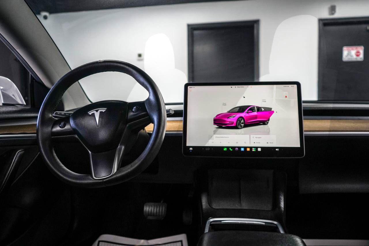 Used 2022 Tesla Model 3 Long Range AWD/4WD image 13