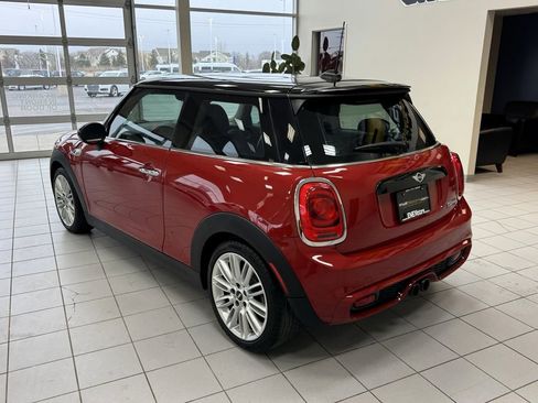 Used 2014 MINI Cooper S image 3