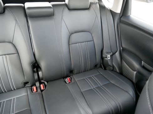 Certified 2024 Honda HR-V EX-L image 14