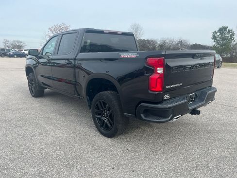 Used 2024 Chevrolet Silverado 1500 LT Trail Boss image 5