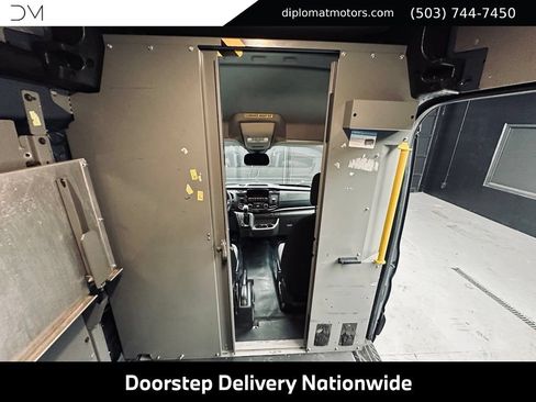 Used 2020 Ford Transit 250 148 High Roof Extended RWD image 21