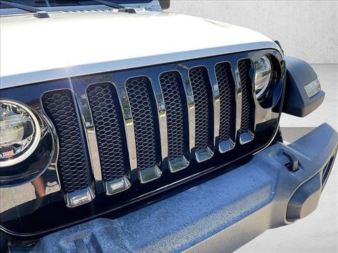 Used 2022 Jeep Wrangler Sport AWD/4WD image 27