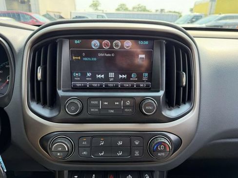 Used 2016 Chevrolet Colorado Z71 AWD/4WD image 18