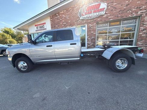 Used 2022 RAM 3500 SLT w/ Quick Order Package 2YG SLT image 8