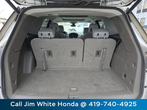 Used 2018 Chevrolet Traverse LT image 19
