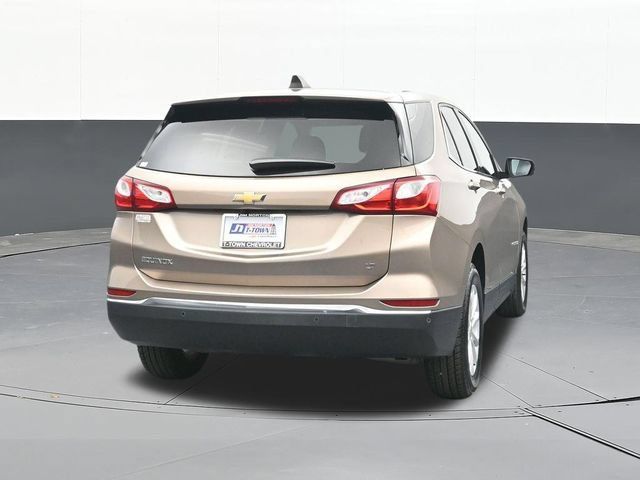 Used 2018 Chevrolet Equinox LT FWD image 12
