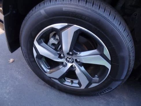 Used 2024 Toyota RAV4 SE w/ Weather & Moonroof Package image 9