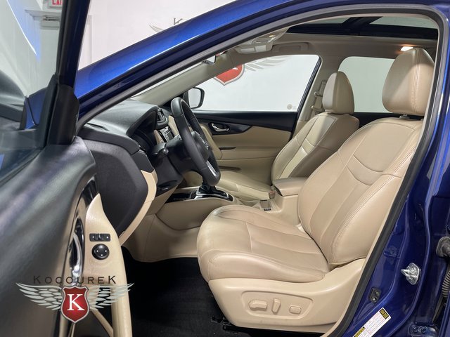 Used 2019 Nissan Rogue SL w/ Premium Package AWD/4WD image 12