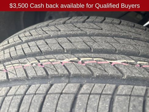 New 2026 Nissan Pathfinder SL image 29