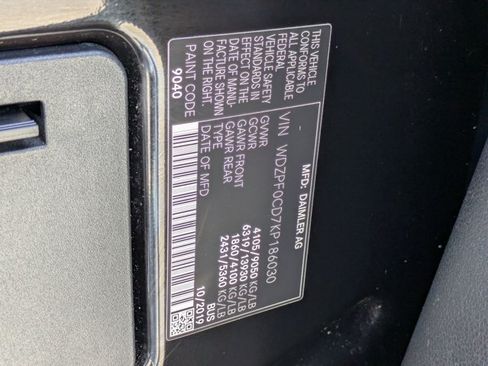 Used 2019 Mercedes-Benz Sprinter 2500 image 24