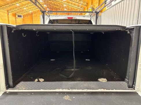 Used 2022 Ford F250 XL w/ Power Equipment Group RWD image 21