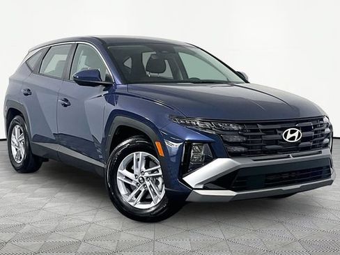 Used 2026 Hyundai Tucson SE FWD image 1