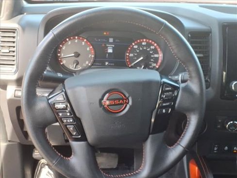 Used 2022 Nissan Frontier Pro-X image 21