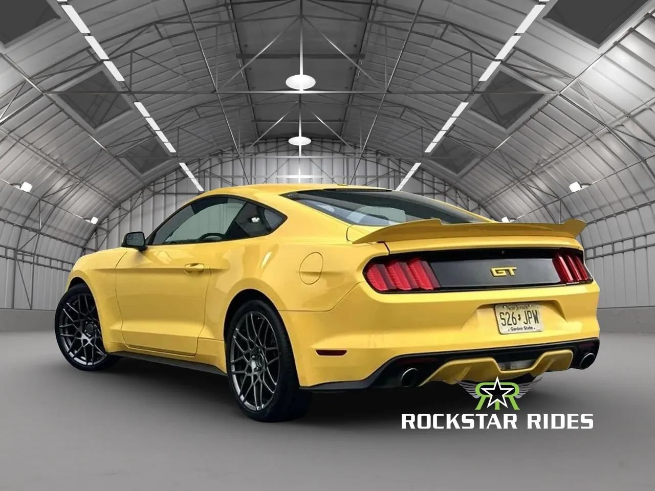 Used 2015 Ford Mustang GT RWD image 12