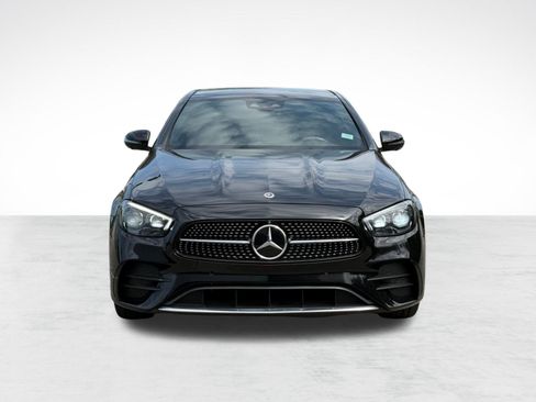 Used 2022 Mercedes-Benz E 450 4MATIC Sedan image 6