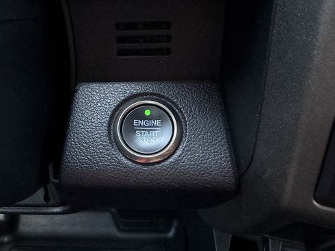 Used 2018 Ford F150 Raptor w/ Equipment Group 802A Luxury AWD/4WD image 26