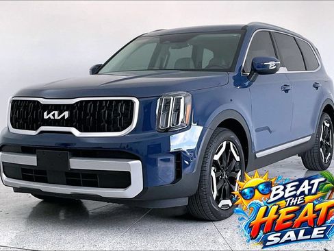 Used 2025 Kia Telluride EX X-Line AWD/4WD image 5