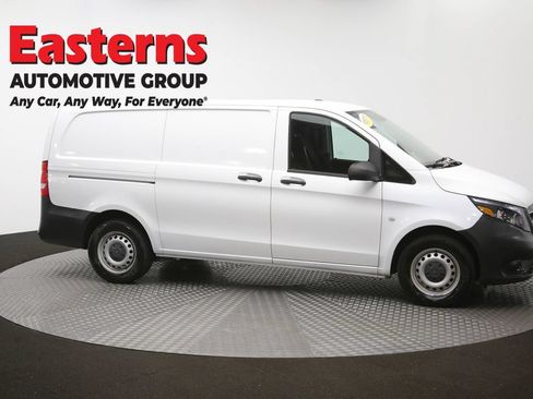 Used 2022 Mercedes-Benz Metris image 42