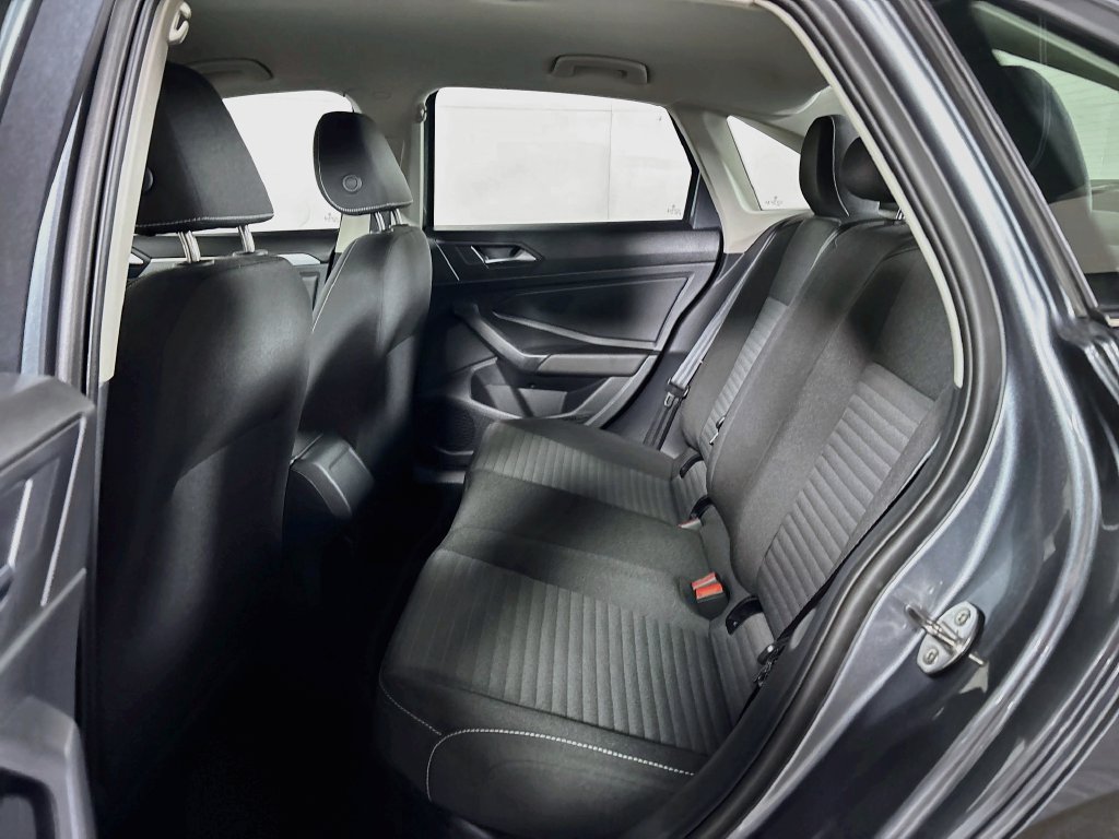 Certified 2025 Volkswagen Jetta S FWD image 20