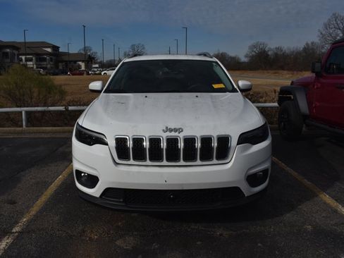 Used 2021 Jeep Cherokee Latitude Lux w/ Comfort/Convenience Group image 2