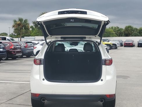Used 2021 MAZDA CX-5 Grand Touring FWD image 9