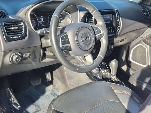 Used 2019 Jeep Compass Limited AWD/4WD image 14