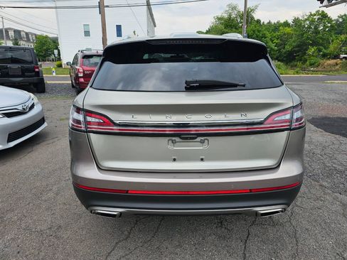 Used 2023 Lincoln Nautilus Reserve w/ Equipment Group 201A AWD/4WD image 6