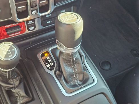 Used 2024 Jeep Wrangler Rubicon 392 image 18