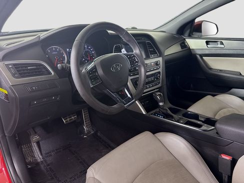 Used 2017 Hyundai Sonata Sport 2.0T w/ Winter Weather Package image 22