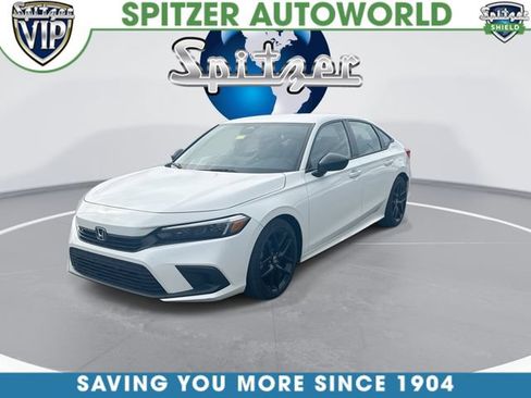 Used 2024 Honda Civic Sport image 4