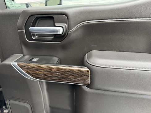 Used 2021 GMC Sierra 1500 Elevation image 17