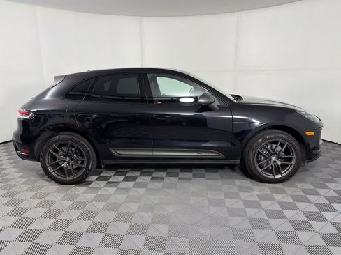 Certified 2024 Porsche Macan Turbo AWD/4WD image 8