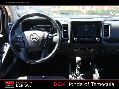 Used 2024 Nissan Frontier SV w/ SV Convenience Package RWD image 8