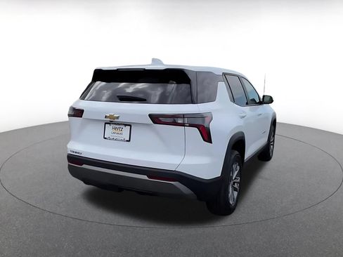 Used 2025 Chevrolet Equinox LT FWD image 13