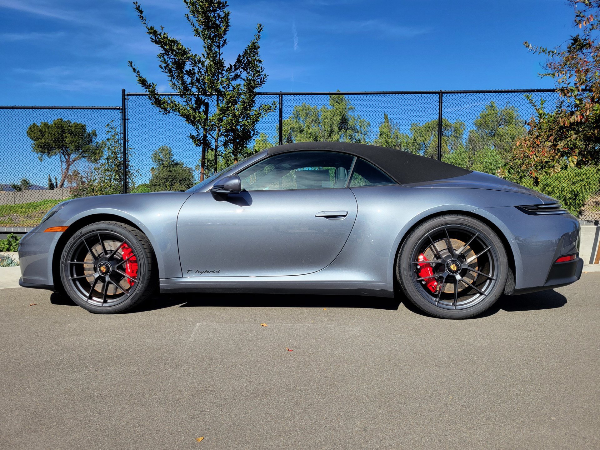 Used 2026 Porsche 911 Carrera GTS RWD image 36