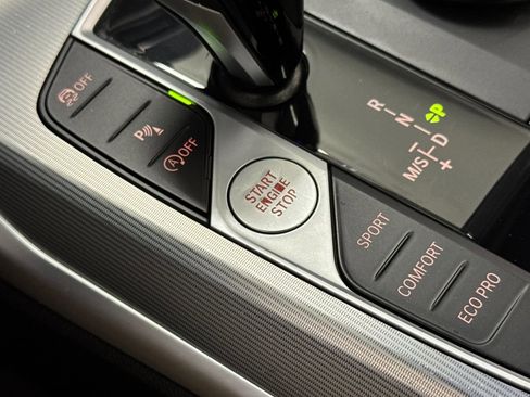 Used 2023 BMW 430i Coupe w/ M Sport Package image 32