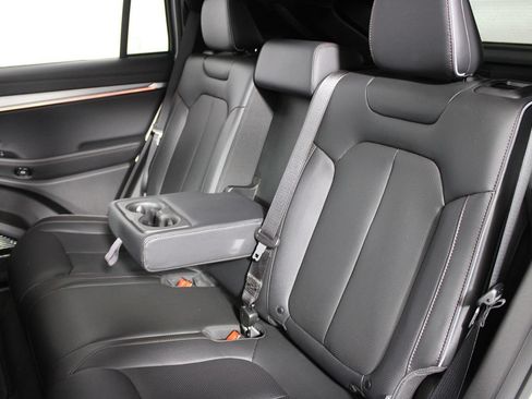 Used 2025 Jeep Wagoneer S Limited AWD/4WD image 33