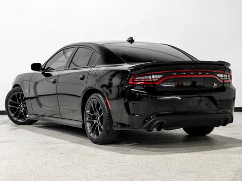 Used 2020 Dodge Charger Scat Pack w/ Plus Group RWD image 7