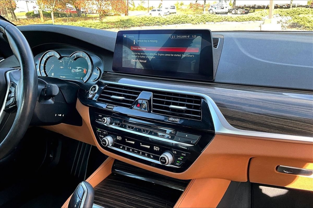 Used 2019 BMW 530i xDrive AWD/4WD image 34